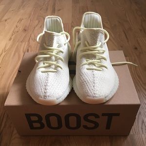 Yeezy Boost 350 V2